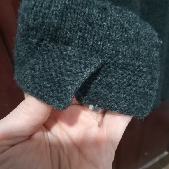 Lands End 100% lamb's wool dark gray full zip sweater size 10/12 M - Picture 3 of 9